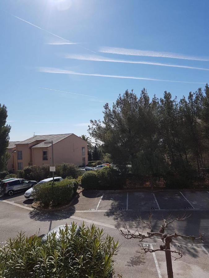 T2 Bandol Ideal Vacances 2 Etoiles ภายนอก รูปภาพ