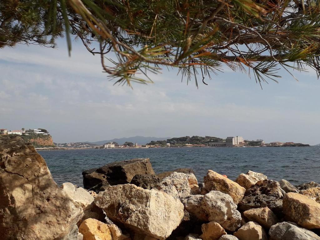 T2 Bandol Ideal Vacances 2 Etoiles ภายนอก รูปภาพ